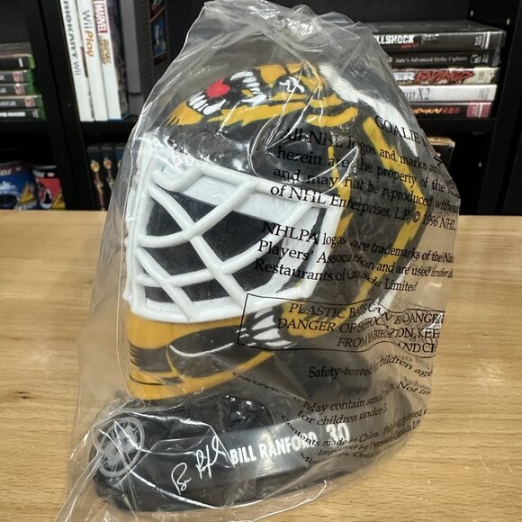 McDonald’s 1996-97 Set 7 Goalie Masks Helmets Roy Richter Ranford Belfour Potvin - Picture 3 of 8